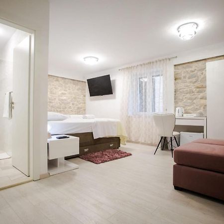 Lions Luxury Rooms Split Luaran gambar