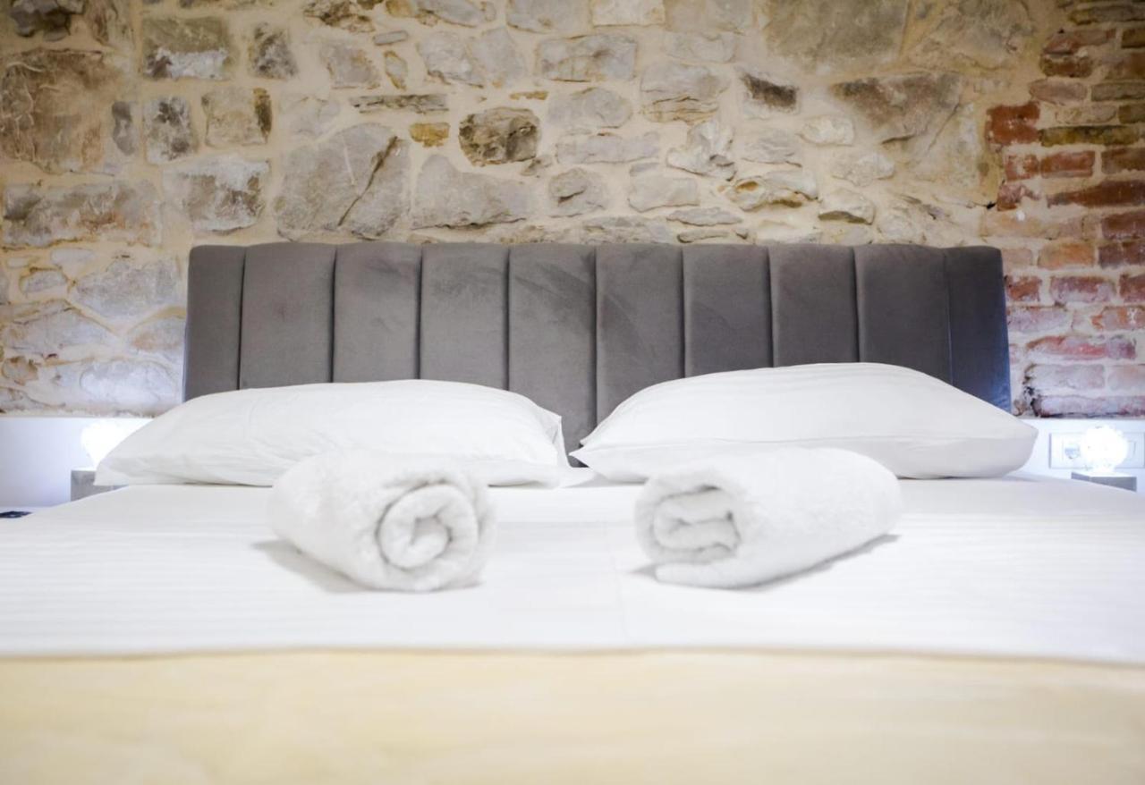 Lions Luxury Rooms Split Luaran gambar