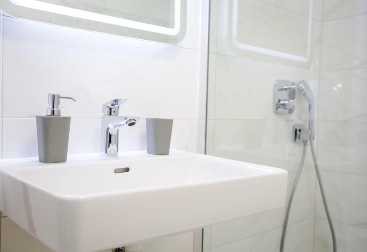 Lions Luxury Rooms Split Luaran gambar